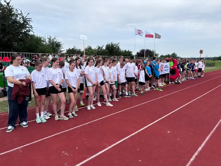 II Miting Lekkoatletyczny Szkół Podstawowych w Czerniejewie za nami