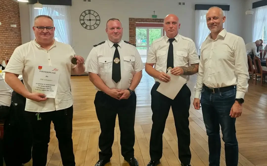 Podziękowania dla strażaków za organizację biegu w Łubowie