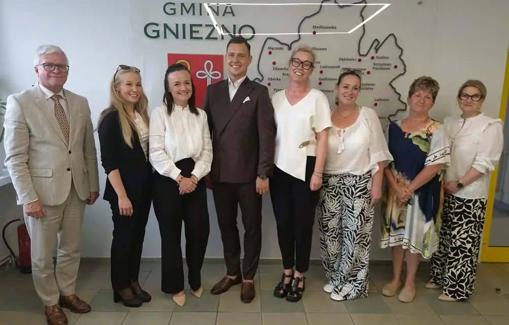 Czterech nauczycieli z gminy Gniezno z awansem na nauczyciela mianowanego