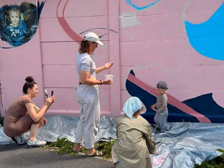 Mieszkańcy Gniezna wspólnie tworzą mural – trwa poszukiwanie kolejnych ścian