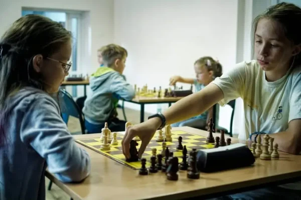 IV Wakacyjny Turniej Szachowy w Trzemesznie – emocje i zwycięzcy