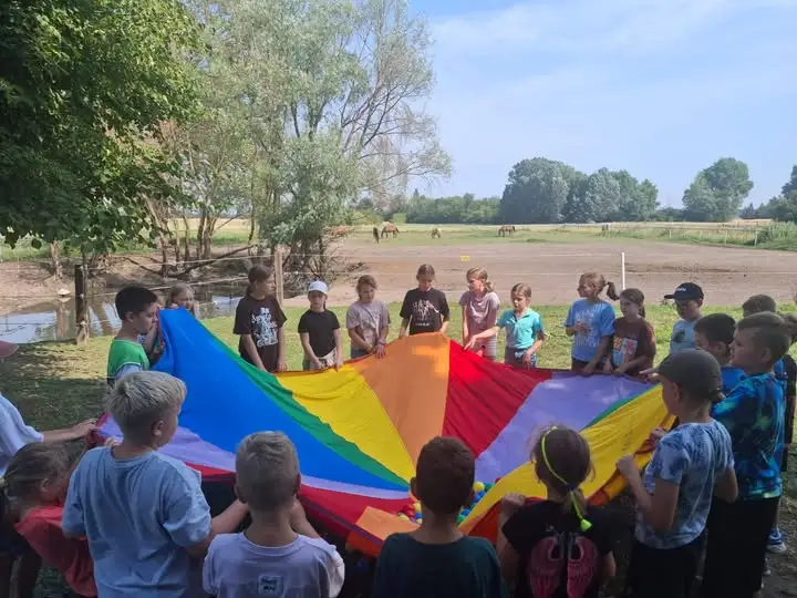 Półkolonie w Gminie Gniezno zakończone – ostatni dzień w Stajni Przyjazna Przystań
