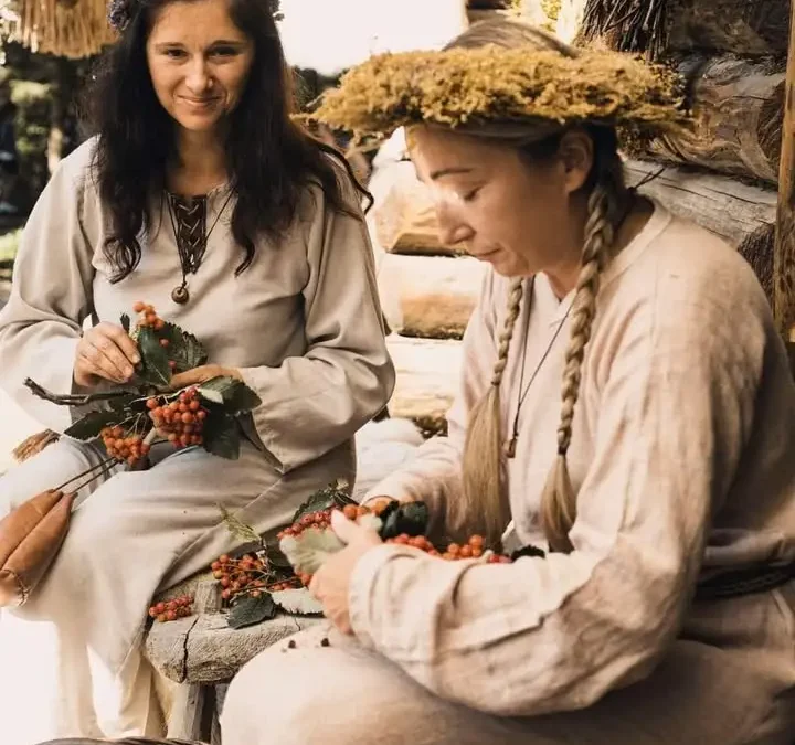 Zielarskie wydarzenie w Gorzuchowie: lekcje wśród natury i historia z XVIII wieku