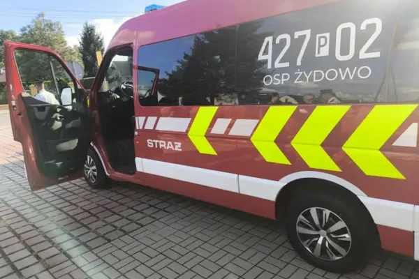 OSP Żydowo wzbogaciło się o nowy lekki samochód specjalny Opel Movano