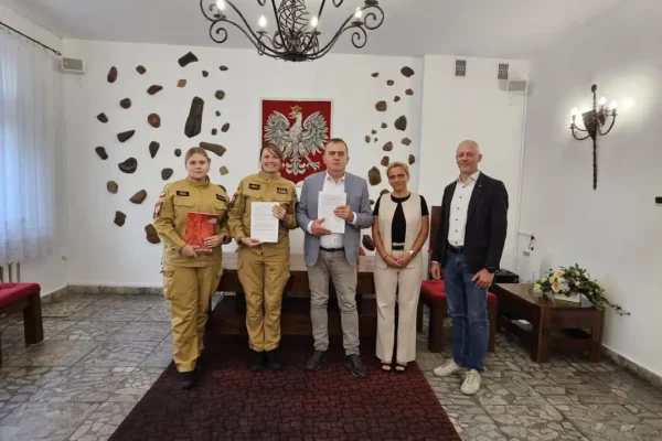 Gmina Łubowo dofinansuje modernizację łączności radiowej straży pożarnej