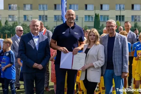 Gmina Łubowo otrzymała dofinansowanie na modernizację Orlika w Lednogórze