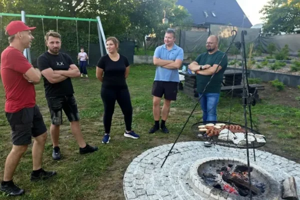 Gębarzewo pożegnało lato przy ognisku i karaoke