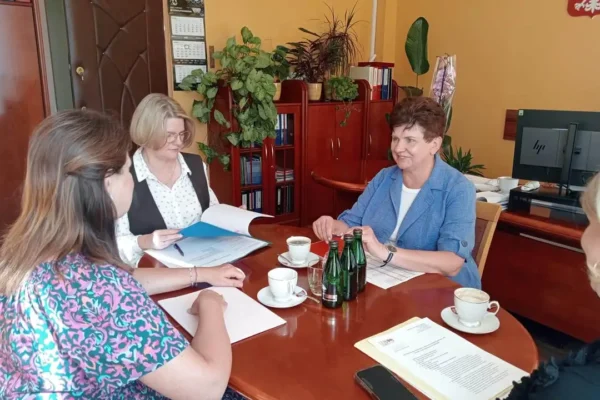 Gmina Czerniejewo: spotkanie w sprawie klubów dziecięcych