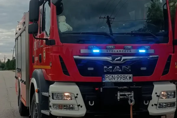 Mężczyzna zasłabł na balkonie w Kiszkowie — interweniowały OSP i ZRM