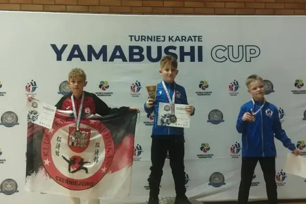Karatecy z gminy Czerniejewo z medalami w Złotowie i Świeciu