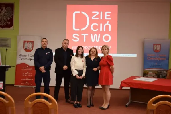 Czerniejewo: konferencja „Dzieciństwo bez Przemocy” i Deklaracja Współpracy na rzecz ochrony dzieci
