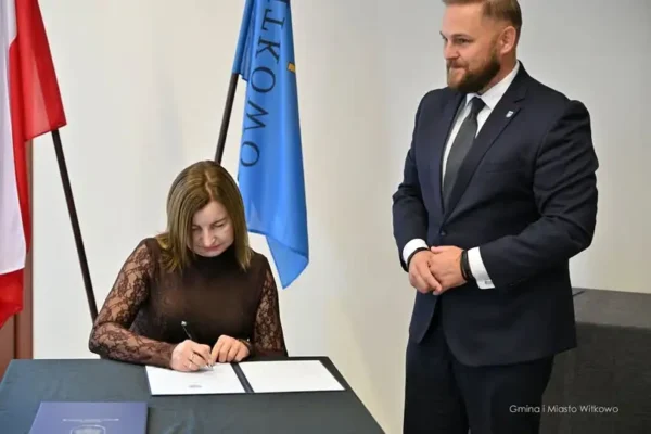 Dzień Edukacji Narodowej w Witkowie: nagrody burmistrza i ślubowanie nauczycieli