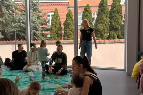 Sensoplastyka i spektakl dla najmłodszych w MOK Gniezno