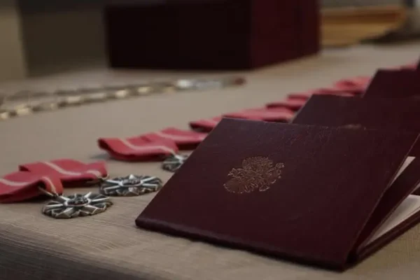 13 par z Gminy Kłecko świętowało złote gody – medale od Prezydenta RP